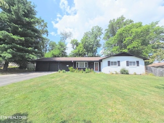 205 Brandon Rd, Knoxville, TN 37922