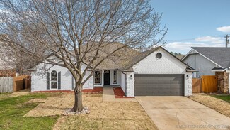1427 E 136th St S, Bixby, OK 74008