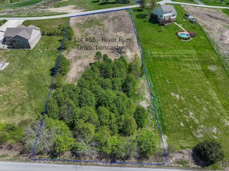 317 River Run Dr, Lancaster, KY 40444
