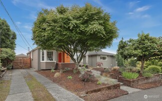 3953 SW Kenyon St, Seattle, WA 98136