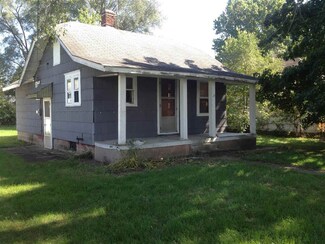 57857 Aurora Ave, Elkhart, IN 46517