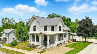 222 N Market St, Solon, IA 52333