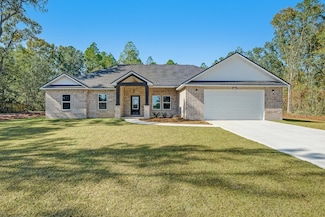5840 Phillip Rd, Crestview, FL 32539