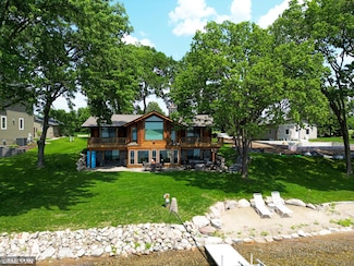 11365 89th St NW, Annandale, MN 55302