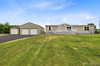 18840 Poor House Rd, Amelia Court House, VA 23002