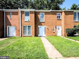 10 Oak Dr, Stafford, VA 22554