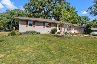 327 W Wisconsin St, Delavan, WI 53115