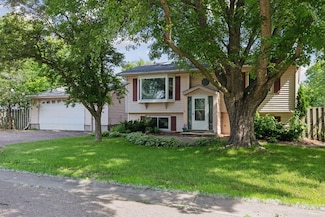 9700 E 265th St, Elko New Market, MN 55020