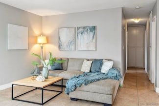 3427 Los Mochis Way, Oceanside, CA 92056
