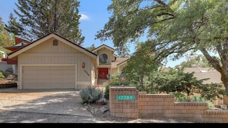 17789 Jayhawk Dr, Penn Valley, CA 95946