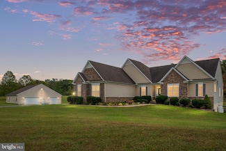 14 Cranston Ln, Stafford, VA 22556