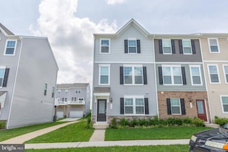 98 Coolidge Ave, Ranson, WV 25438
