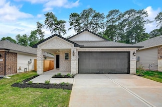 1733 Succotash Oak Ct, Conroe, TX 77304