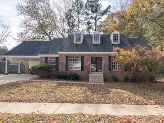 5623 Magnolia Woods Dr, Memphis, TN 38134