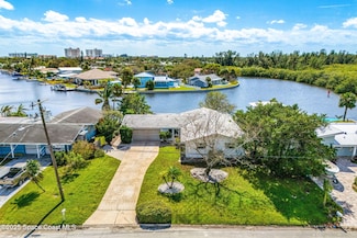 272 Bahama Blvd, Cocoa Beach, FL 32931