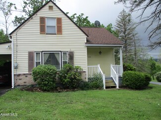 1505 S 9th St, Altoona, PA 16602