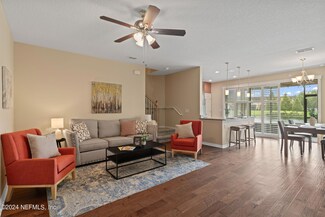 7014 Coldwater Dr, Jacksonville, FL 32258