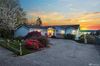 5020 Alki Dr, Everett, WA 98203
