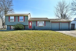 72 Summerberry Ln, Niles, OH 44446