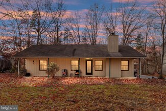 102 Sycamore Place, Cross Junction, VA 22625