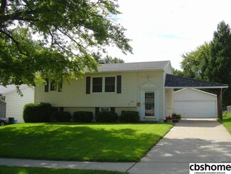 12683 B St, Omaha, NE 68144