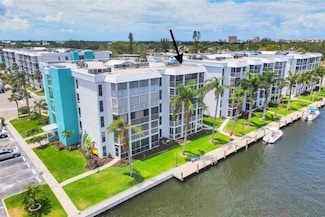 4904 38th Way S Unit 514, Saint Petersburg, FL 33711