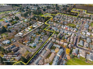 3391 Avalon Dr, Hood River, OR 97031