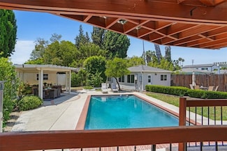 5525 Costello Ave, Sherman Oaks, CA 91401