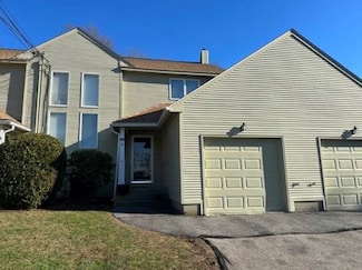 88 Nipmuc Trail Unit C, North Providence, RI 02904
