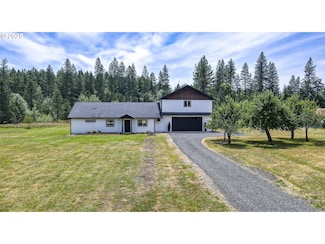 25768 Tidball Ln, Veneta, OR 97487