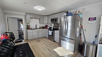 138 New Yorker Ave, Chelmsford, MA 01824