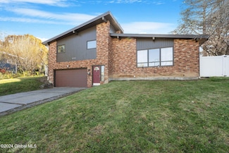 114 Hackett Blvd, Albany, NY 12209