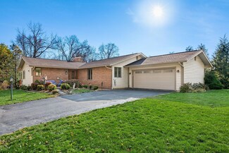 181 Laurel Ln, Worthington, OH 43085