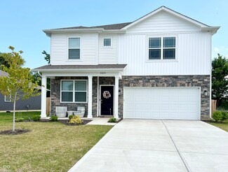 3019 W Patchwork Dr, Monrovia, IN 46157