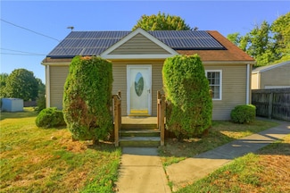 221 1st St, Beaver, PA 15009