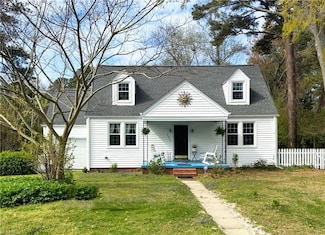 4525 Duke Dr, Portsmouth, VA 23703