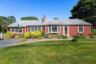 128 S Sea Ave, West Yarmouth, MA 02673