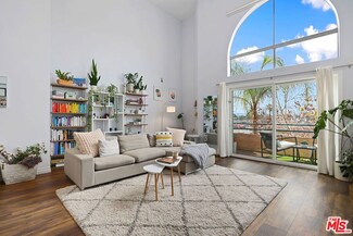 5604 Rhodes Ave Unit 303, Valley Village, CA 91607