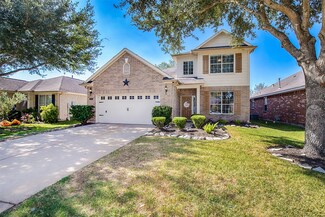 427 Drake Ln, League City, TX 77573