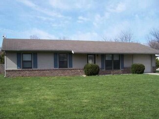 321 North St, Topeka, IN 46571