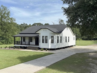 12300 Clanton Dr, Walker, LA 70785
