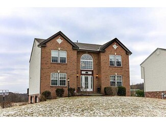 1310 Sandstone Dr, Tarentum, PA 15084