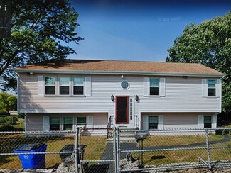 751 Laurel St, Fall River, MA 02721