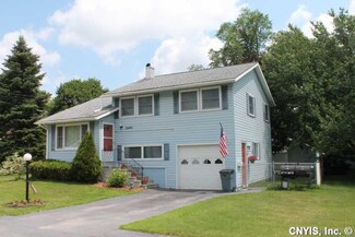 22140 Patricia Dr, Watertown, NY 13601
