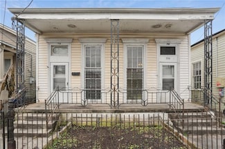718 20 Fourth St, New Orleans, LA 70130