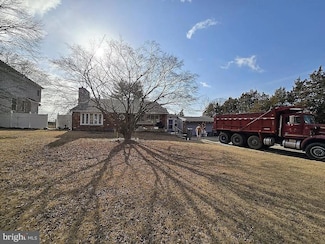 64 Evergreen Ave, Blackwood, NJ 08012
