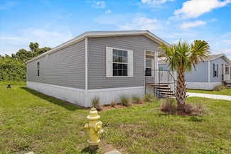 6680 Hidden Oaks Dr, North Fort Myers, FL 33917