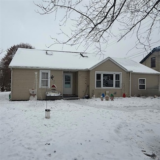 6015 Jeddo Rd, Grant Township, MI 48032