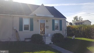 242 W Columbia Rd, Enola, PA 17025