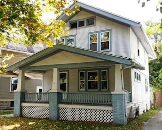 328 Churchill St, Rockford, IL 61103